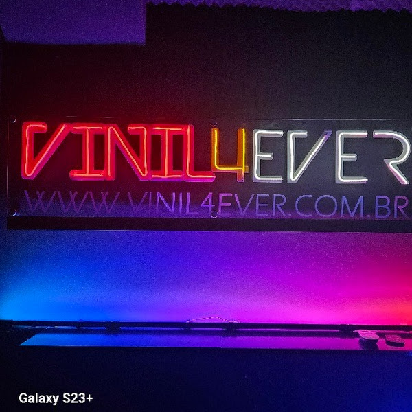 Vinil4ever - no Youtube